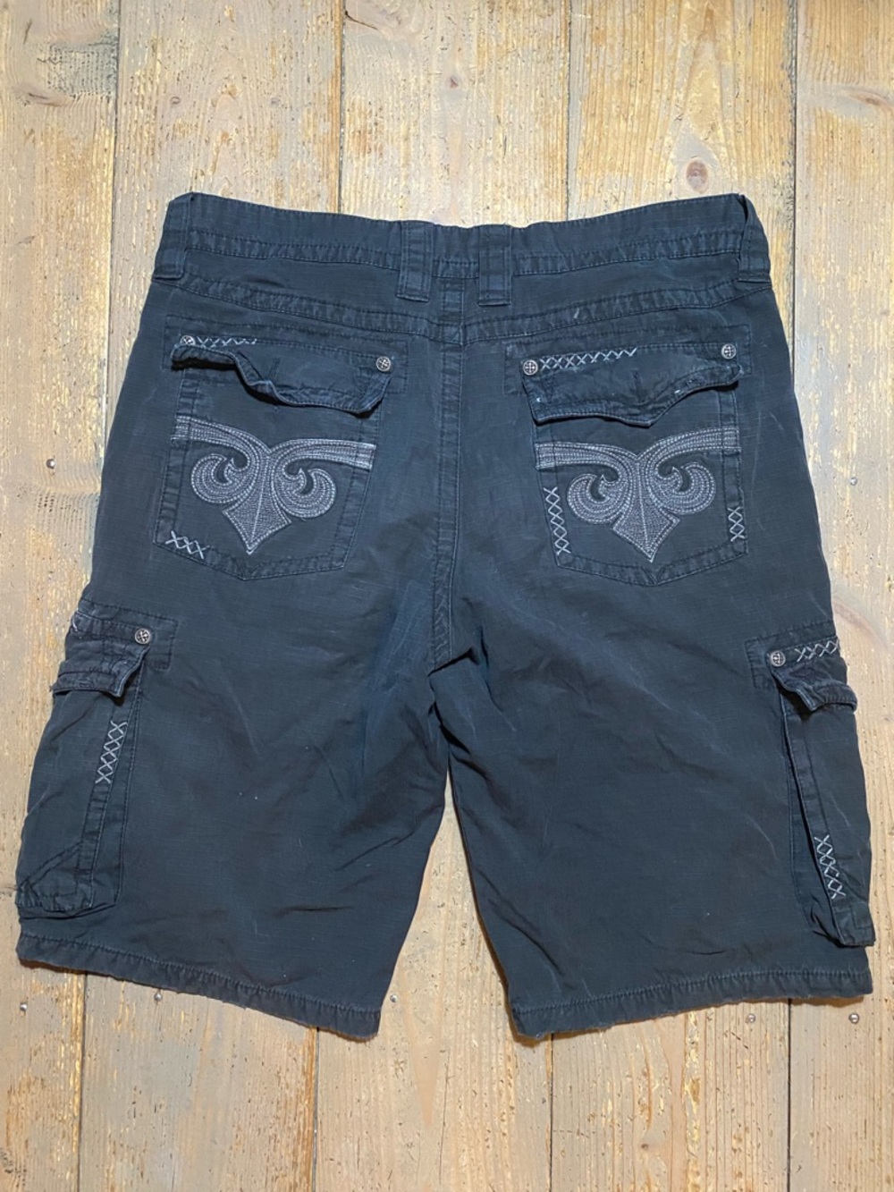 Y2K Affliction Black Cargo Shorts with Embroidered Back Pockets grunge/skater